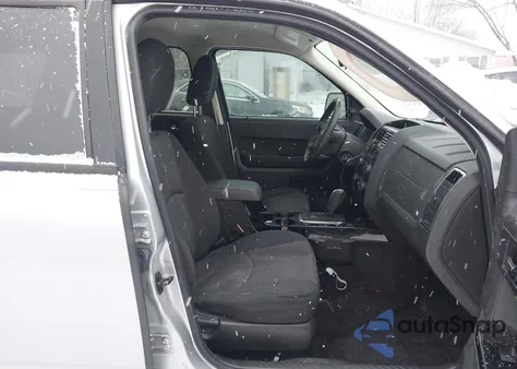 2009 Mazda Tribute I Sport from USA, damaged, VIN 4F2CZ02719KM05492